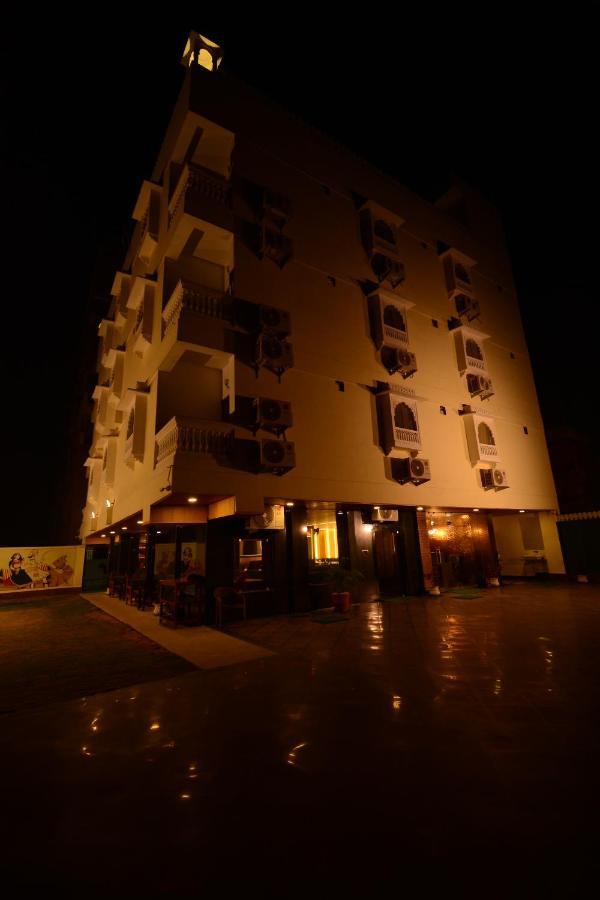 ג'איפור Hotel Grand Lotus Inn מראה חיצוני תמונה